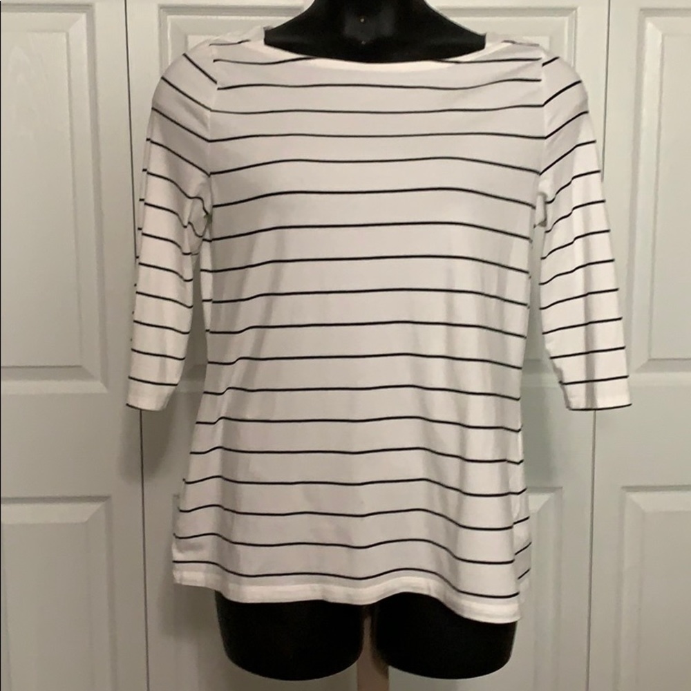 Black and white striped three-quarter sleeve